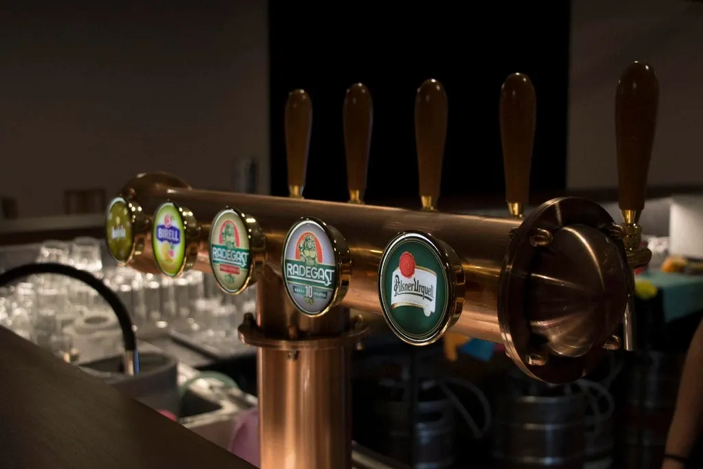 Academy Bar & Coffee