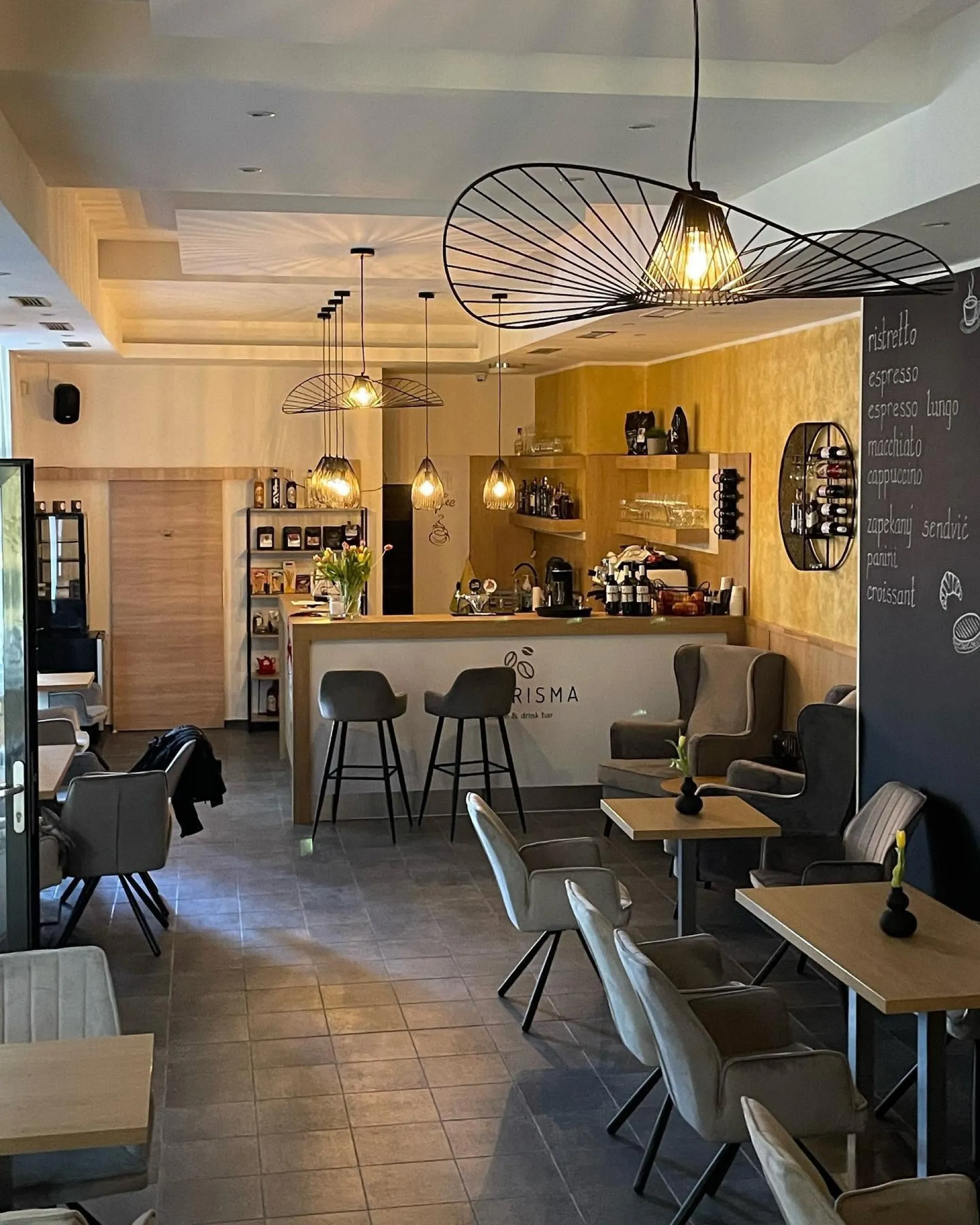Charisma coffee & drink bar
